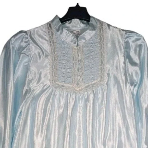 Komar Lg Med Icy Blue Long Sleeve Lace Trim Nightgown Gown Liquid Satin‎ - Picture 3 of 9